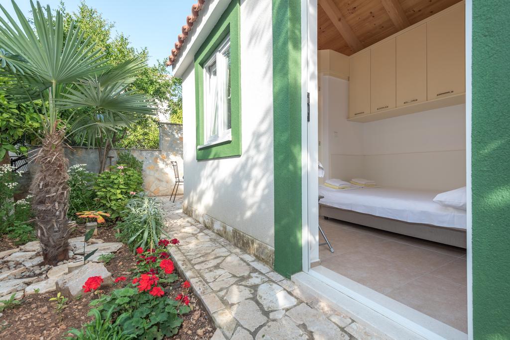 Mito Rooms And Apartments Trogir Luaran gambar