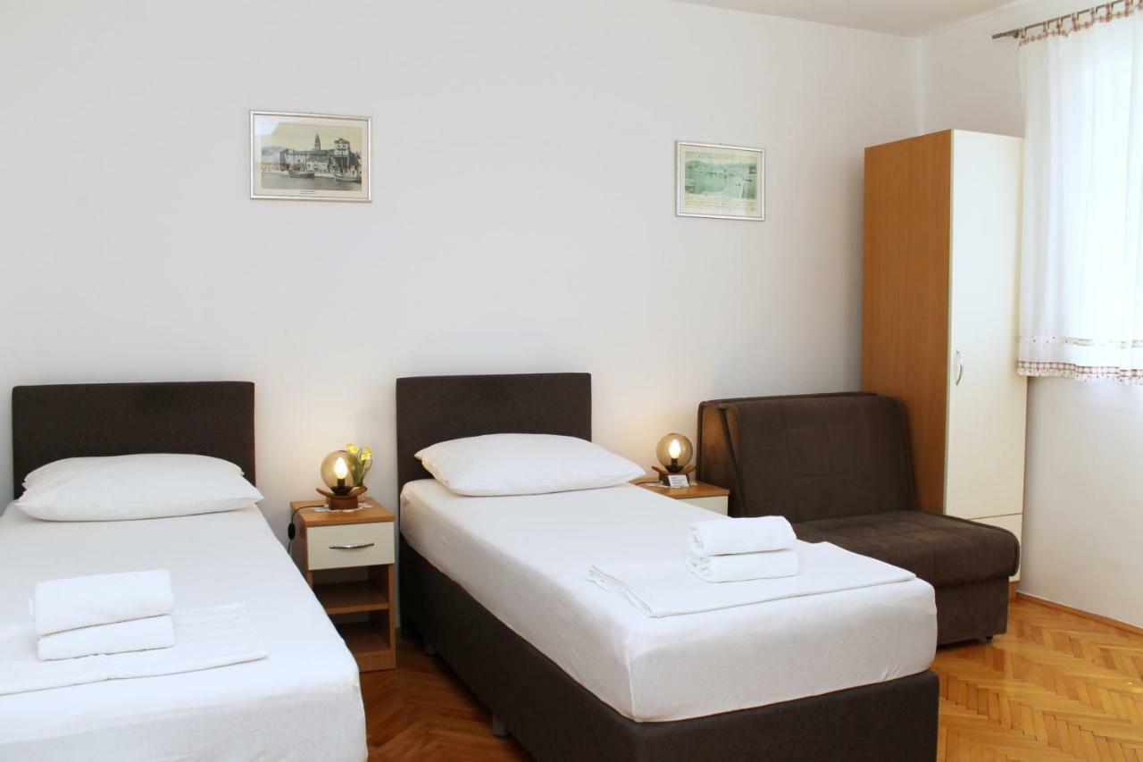 Mito Rooms And Apartments Trogir Luaran gambar